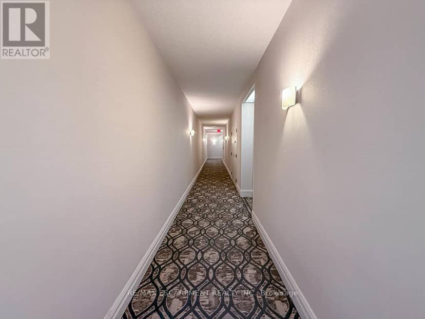 2706 - 35 Kingsbridge Garden Circle, Mississauga, photo 4