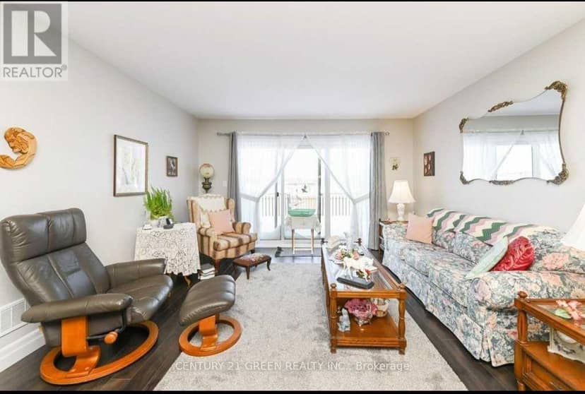 100 Spruce Gardens Court — photo 11 of 26