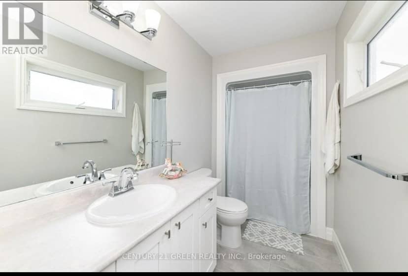 100 Spruce Gardens Court — photo 16 of 26