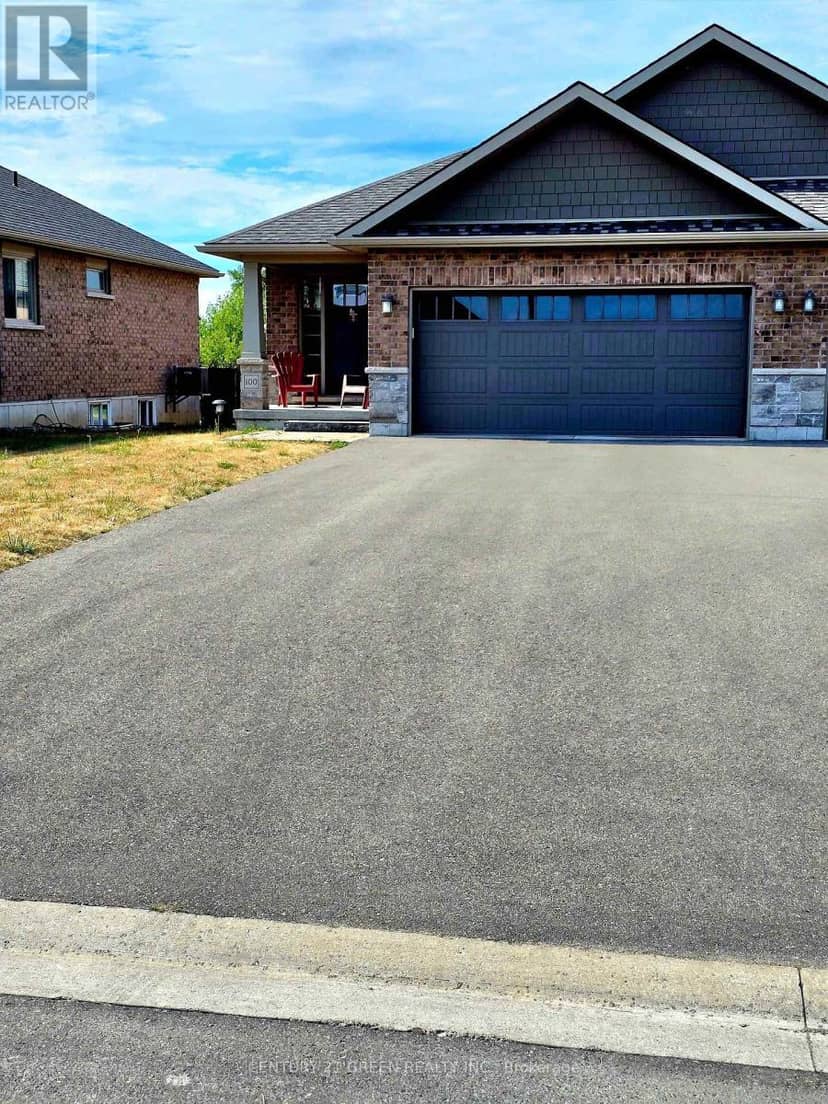 100 Spruce Gardens Court, Belleville, photo 3