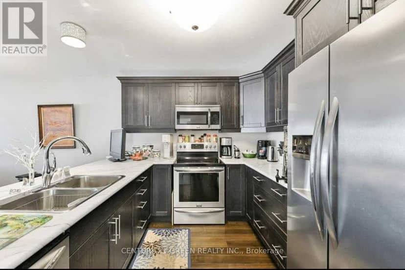 100 Spruce Gardens Court, Belleville, photo 5
