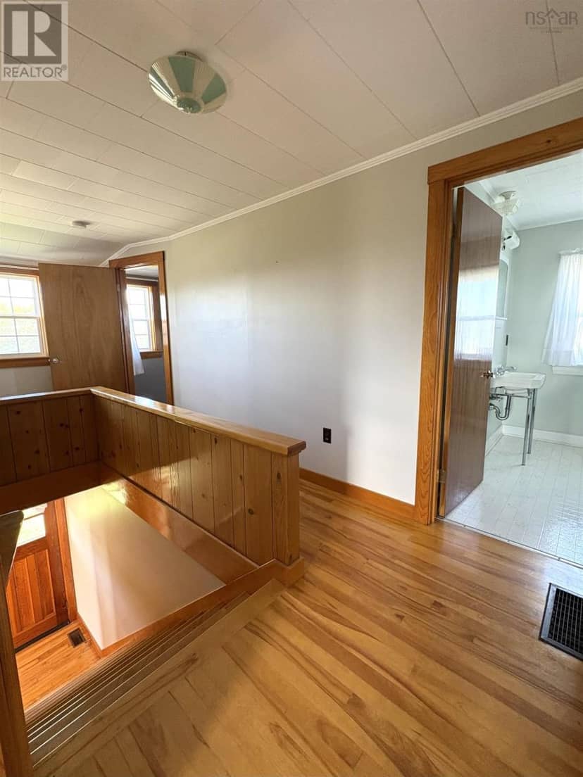 41 School Street — photo 13 of 24