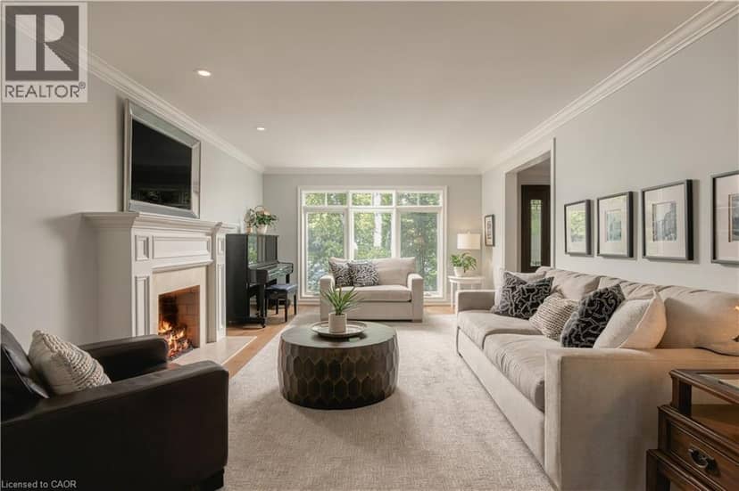 1530 CHASEHURST Drive — photo 8 of 40