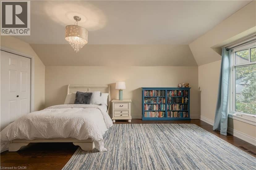 1530 CHASEHURST Drive — photo 35 of 40