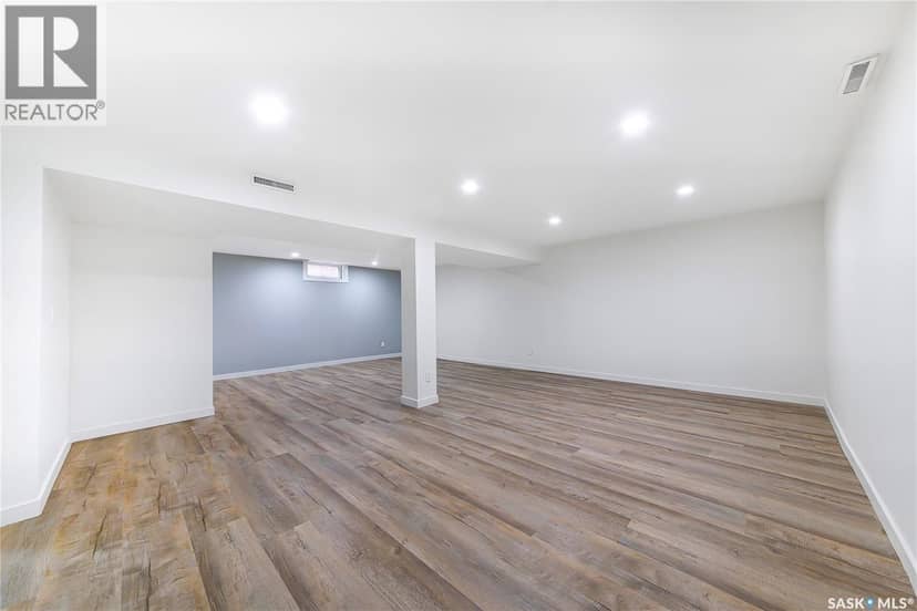330 Acadia DRIVE — photo 36 of 40