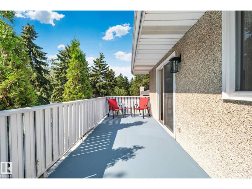 10619 35 AV NW — photo 34 of 40