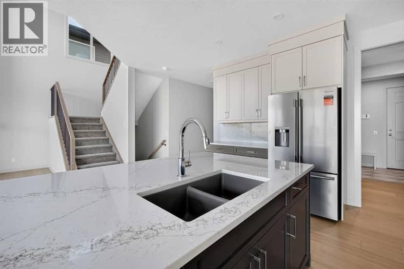 525 Lucas Way NW — photo 9 of 40