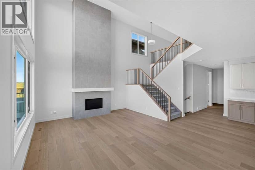 525 Lucas Way NW — photo 17 of 40