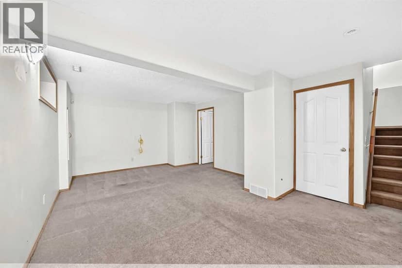 244 Los Alamos Place NE — photo 29 of 35