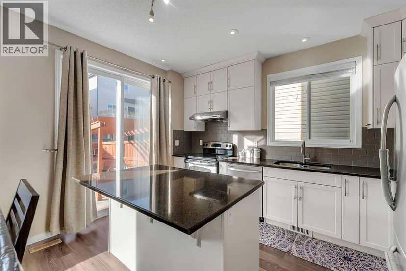 146 Windwood Grove SW — photo 13 of 36