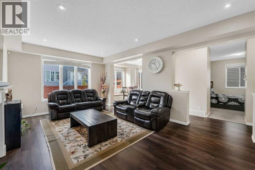 146 Windwood Grove SW — photo 10 of 36
