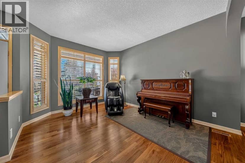 248 Douglas Woods Hill SE, Calgary, photo 4