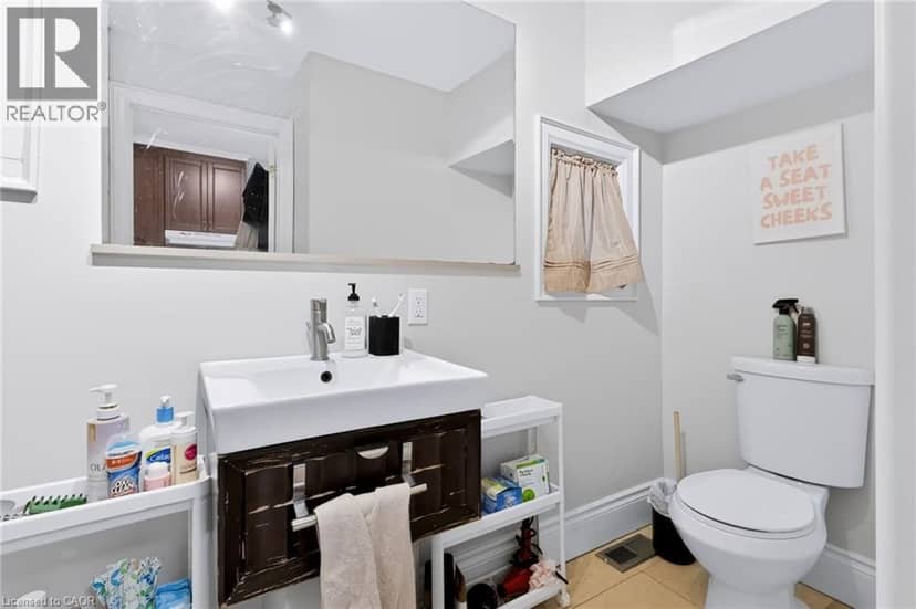 27 FORSYTH Avenue S — photo 17 of 40