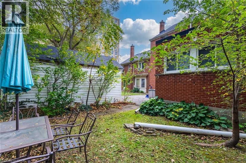 27 FORSYTH Avenue S — photo 39 of 40
