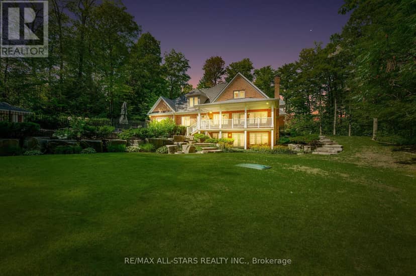 3 Bridgewater Drive, Richmond Hill, photo 2