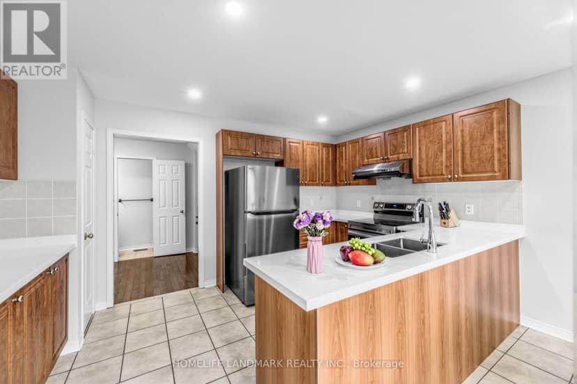 86 Laurier Avenue — photo 12 of 37