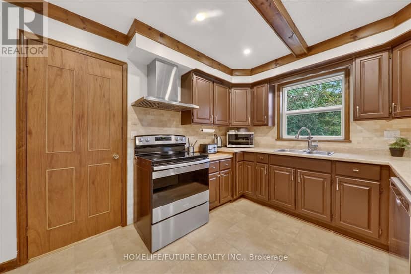 137 Woodland Park Road — photo 15 of 40