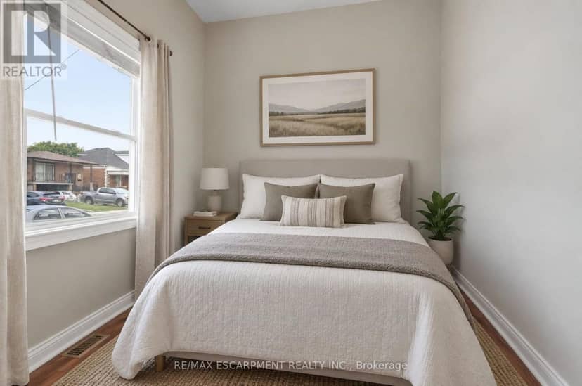 57 Tisdale Street N, Hamilton, photo 7