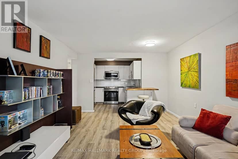 403 - 475 Laurier Avenue W — photo 10 of 22