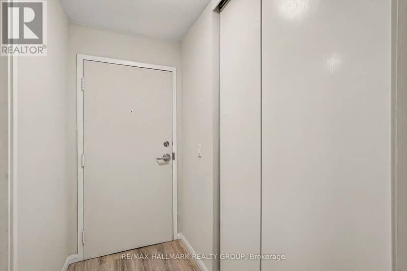 403 - 475 Laurier Avenue W, Ottawa, photo 4