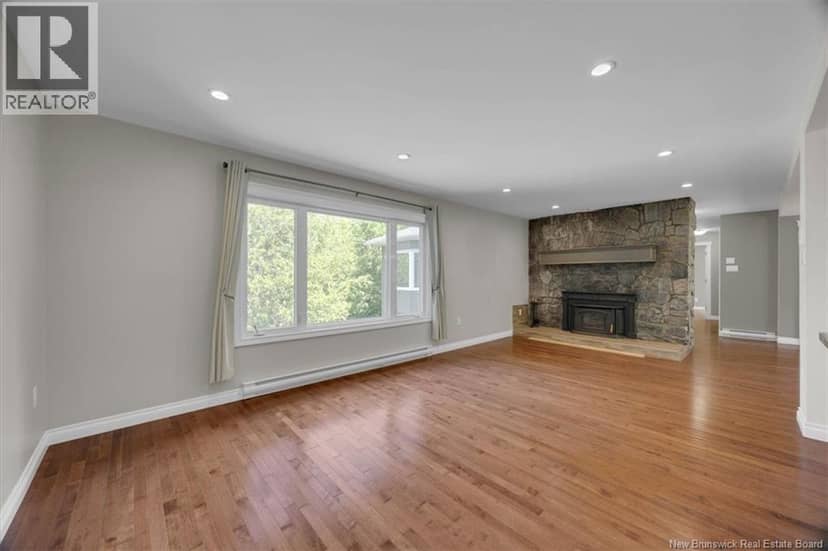 100 Kennebecasis Drive — photo 7 of 40