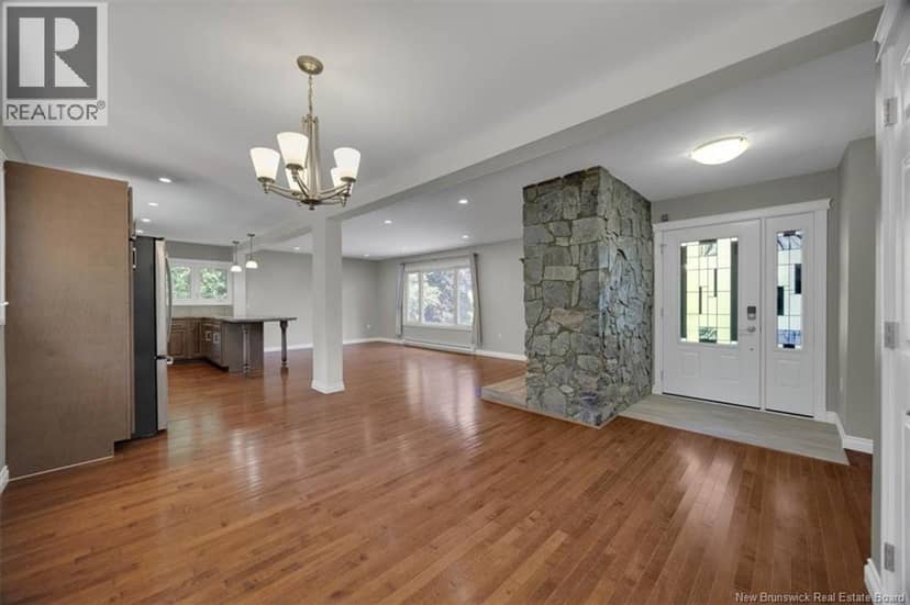 100 Kennebecasis Drive — photo 5 of 40