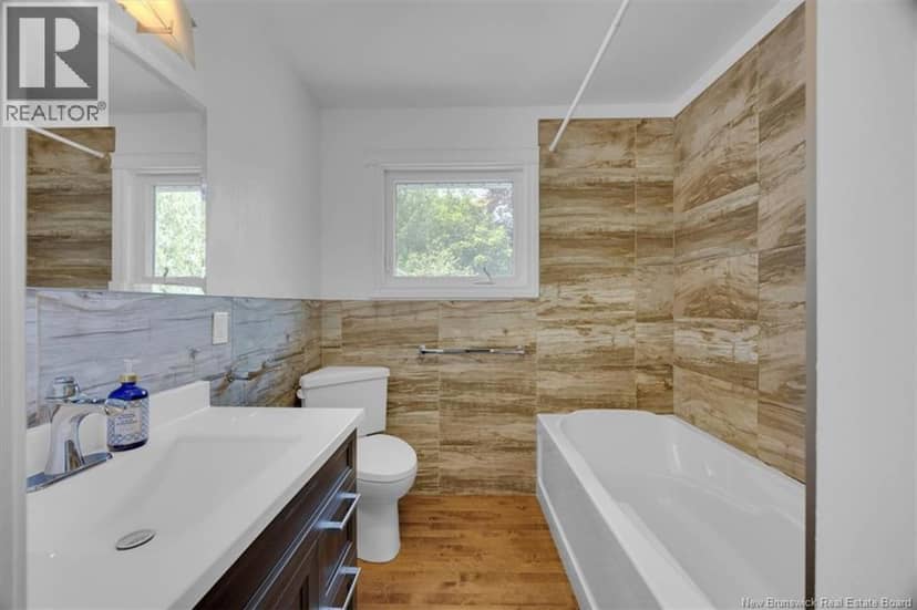100 Kennebecasis Drive — photo 22 of 40