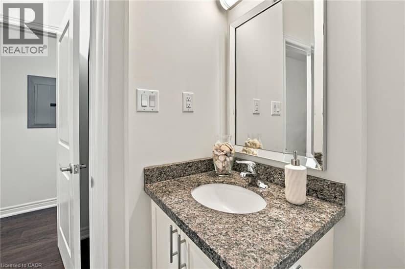350 CONCESSION Street Unit# 303 — photo 36 of 40