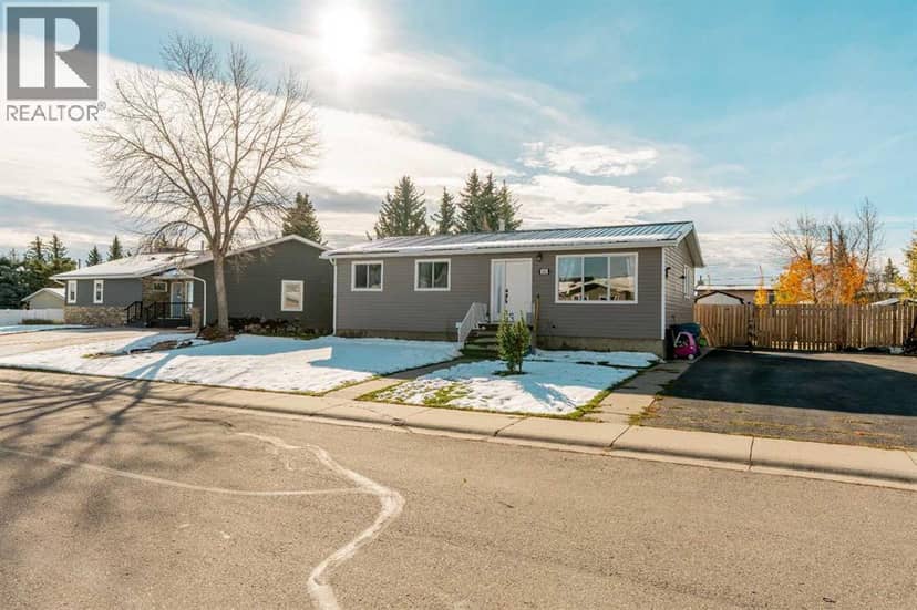 460 4 Avenue E, Cardston, photo 2