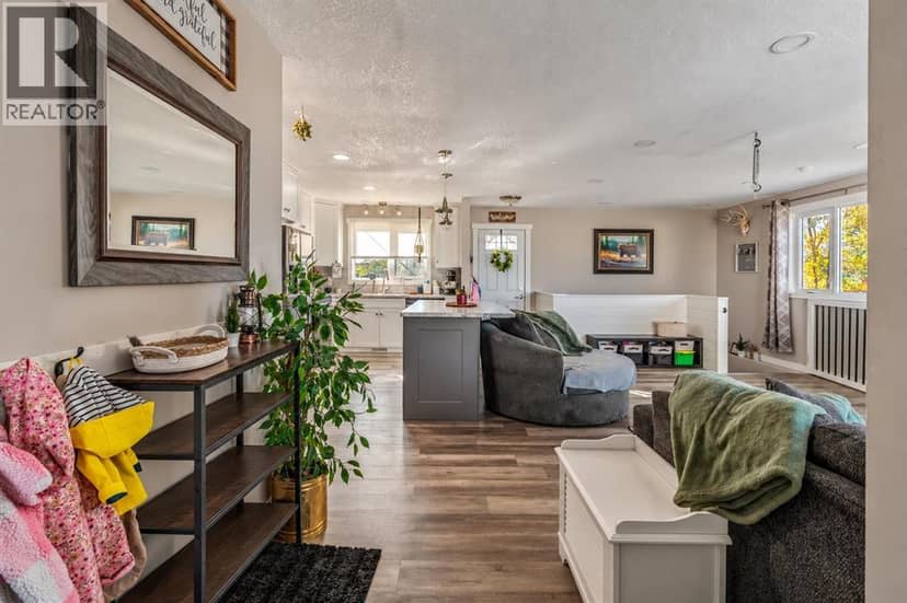 460 4 Avenue E, Cardston, photo 5