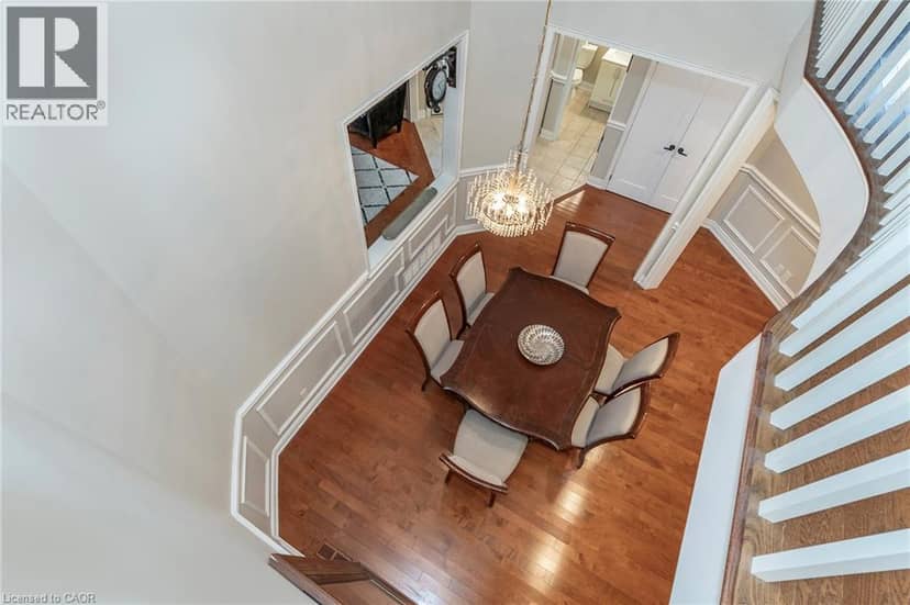 151 MOORE Crescent — photo 19 of 40