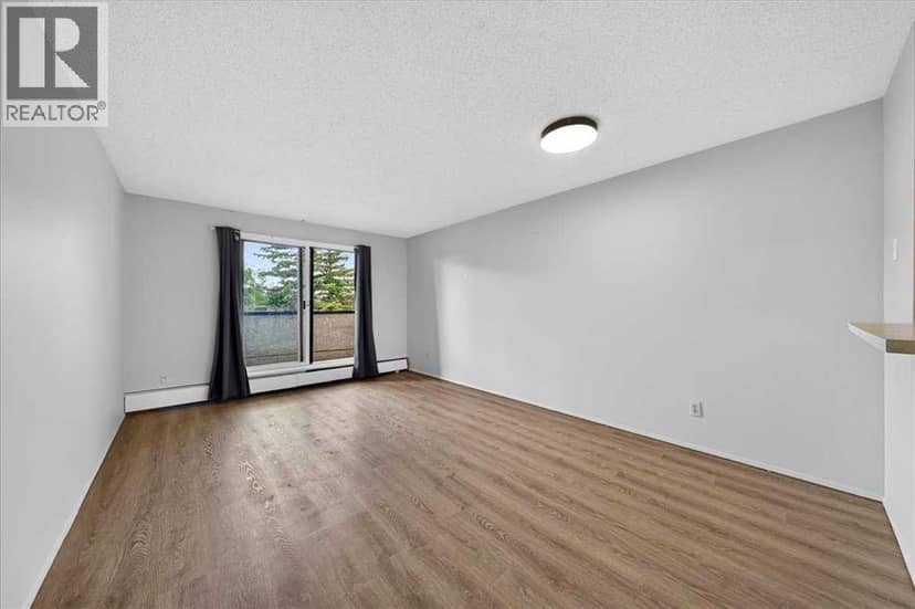 203, 1712 38 Street SE — photo 10 of 33