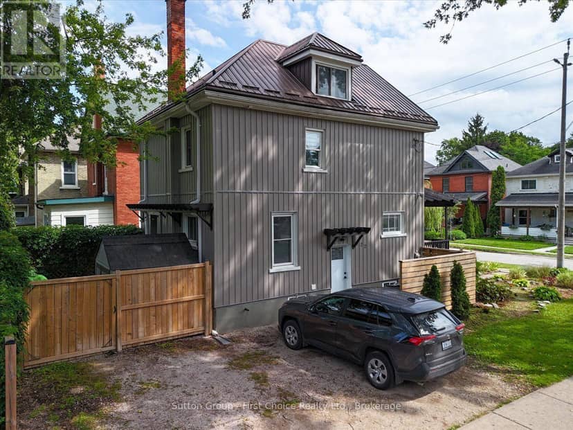 222 Brunswick Street — photo 25 of 36