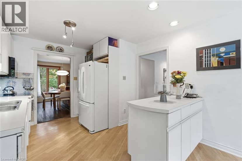 188 HOSTEIN Drive — photo 11 of 40