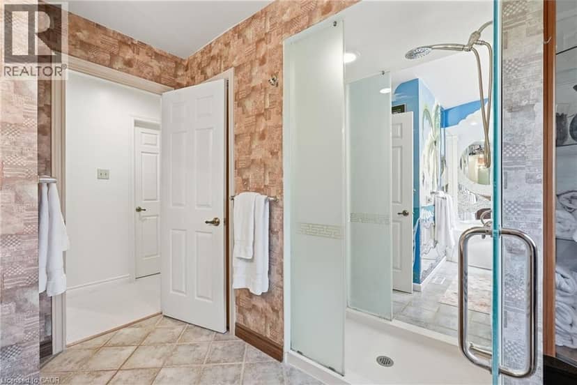 188 HOSTEIN Drive — photo 27 of 40