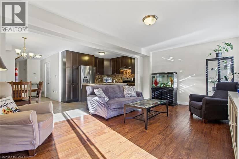 184 PELECH Crescent — photo 11 of 25