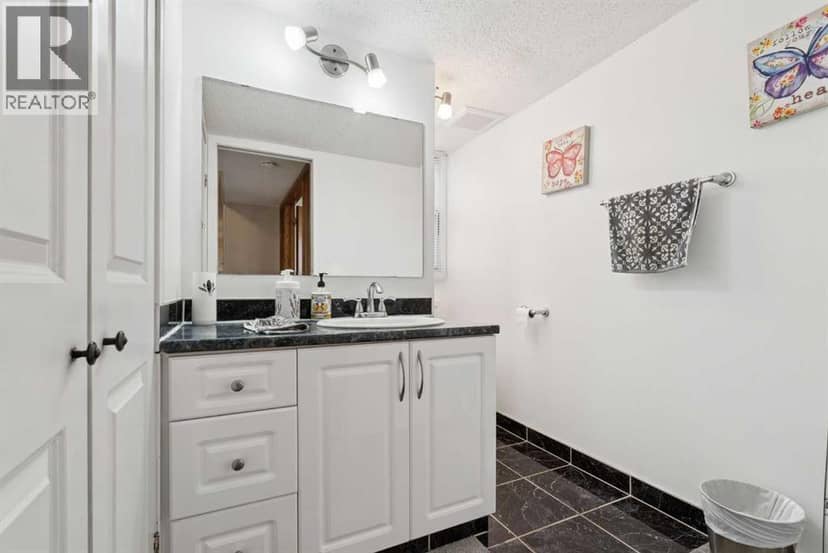 7 Willow Vale — photo 12 of 40
