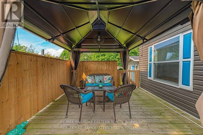 6 Hillview Drive — photo 33 of 34