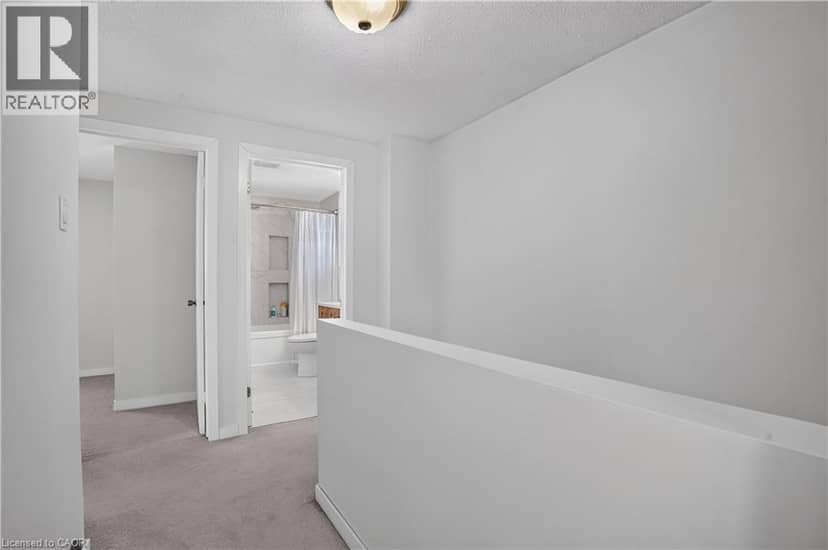 38 MEADOW WOODS Crescent — photo 29 of 40
