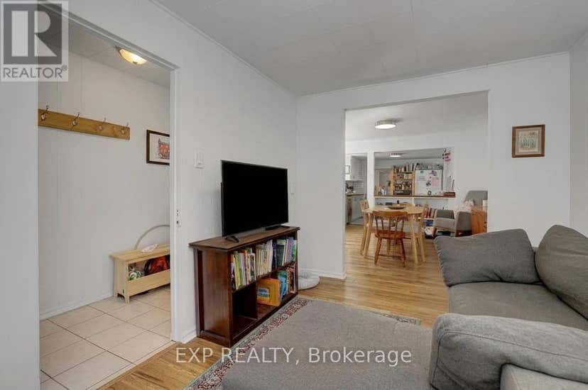 102 Lebreton Street N, Ottawa, photo 6