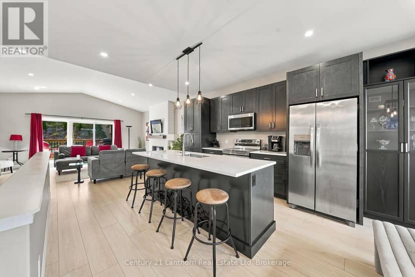 53 Meagan Lane — photo 19 of 40