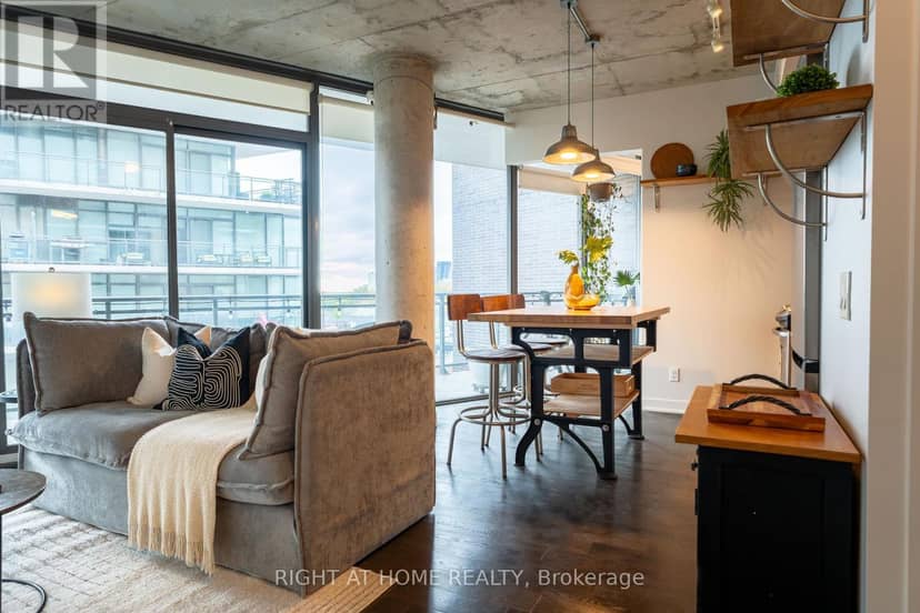 702 - 1201 Dundas Street E, Toronto, photo 2