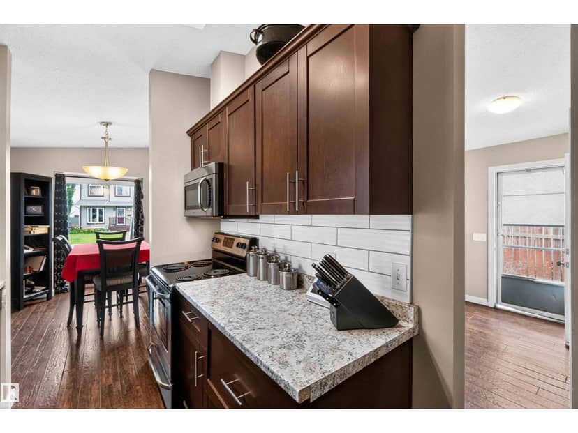 17132 96 ST NW — photo 9 of 40