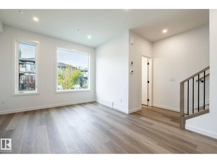 7439 May Common NW NW — photo 11 of 40