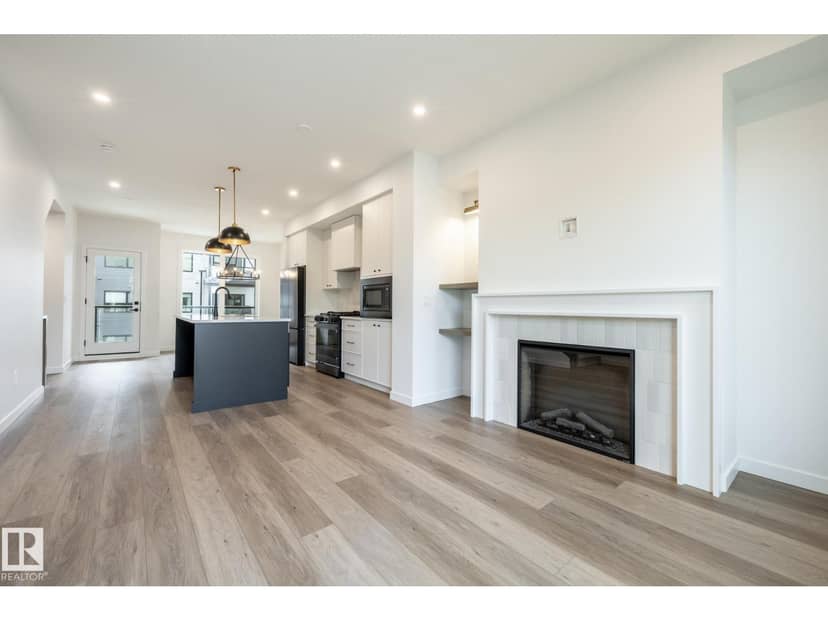 7439 May Common NW NW — photo 12 of 40