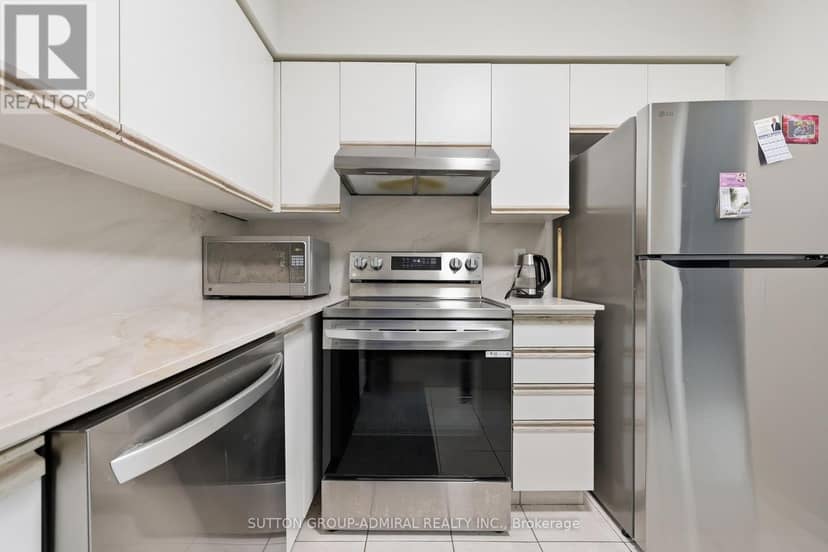 211 - 81 Townsgate Drive, Vaughan, photo 5