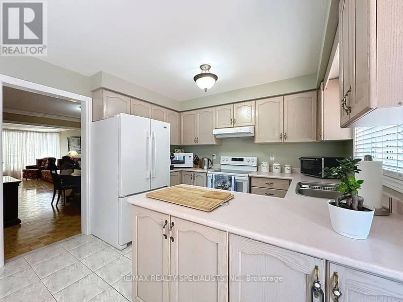 9 Siesta Court — photo 11 of 40