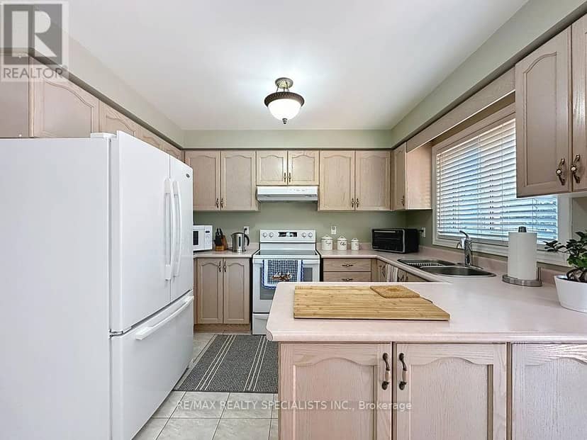 9 Siesta Court — photo 15 of 40