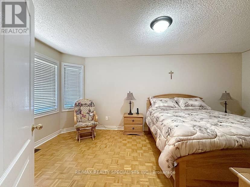 9 Siesta Court — photo 29 of 40