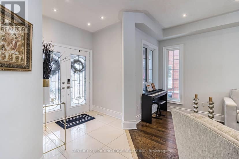 3562 Aquinas Avenue, Mississauga, photo 8